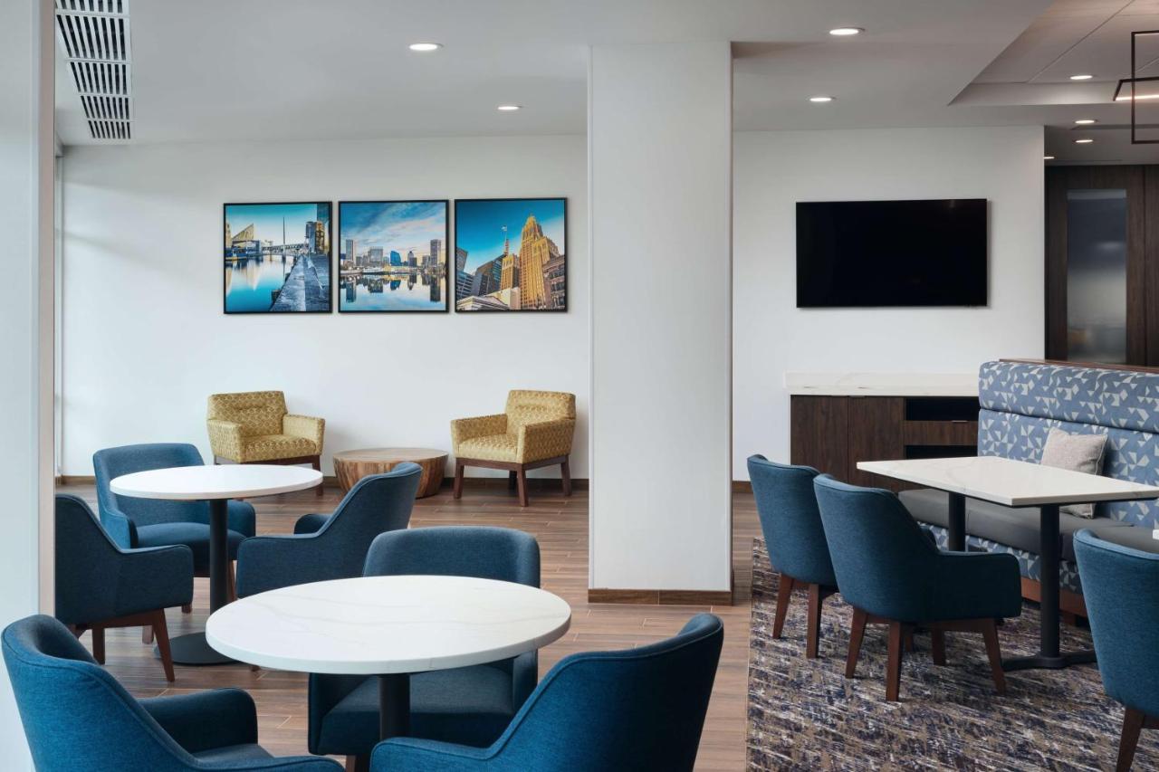 Hampton Inn Towson Downtown Exterior foto